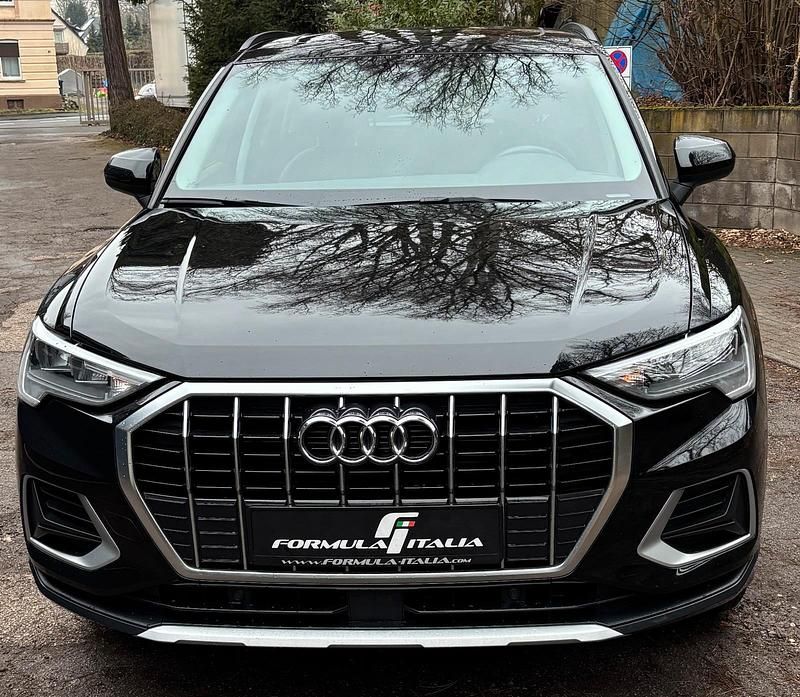 Gebraucht Audi Q3 Advanced Plus 150 PS (110 kW) 2022 Schwarz SUV