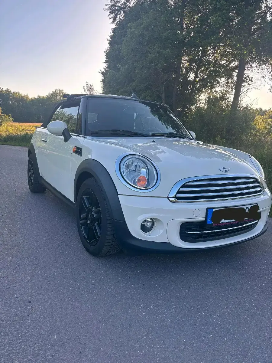 Gebraucht Mini Cooper Cabriolet 122 PS (89 kW) 2014 Weiß Cabrio