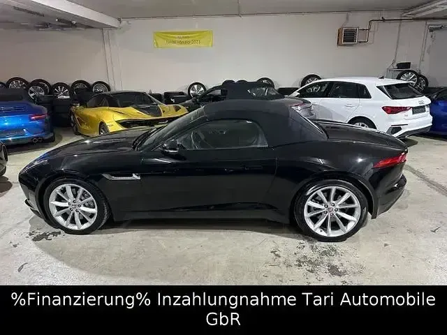 Używany Jaguar F-Type 340 KM (250 kW) 2016 Czarny Kabriolet