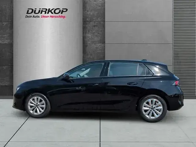 Gebraucht Opel Astra Enjoy 110 PS (80 kW) 2023 Schwarz Limousine