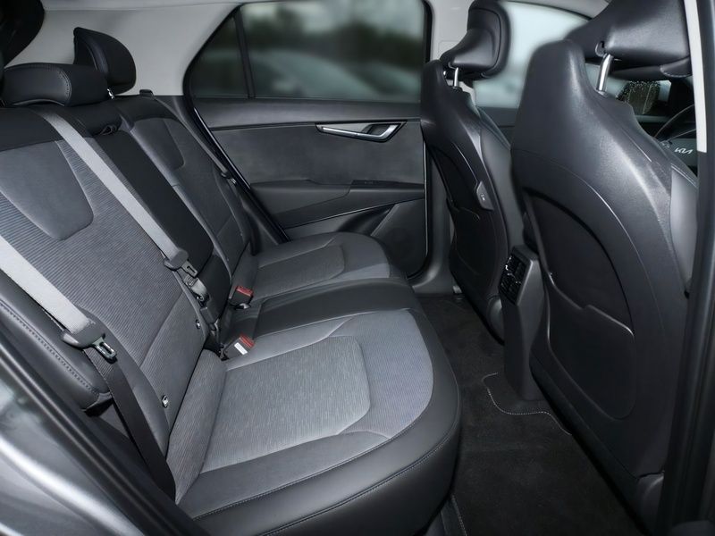 Gebraucht Kia e-Niro Inspiration 150 kW (204 PS) 2024 Grau SUV