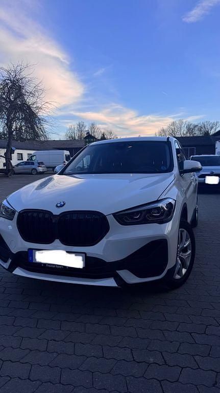 Gebraucht BMW X1 150 PS (110 kW) 2021 Weiß SUV