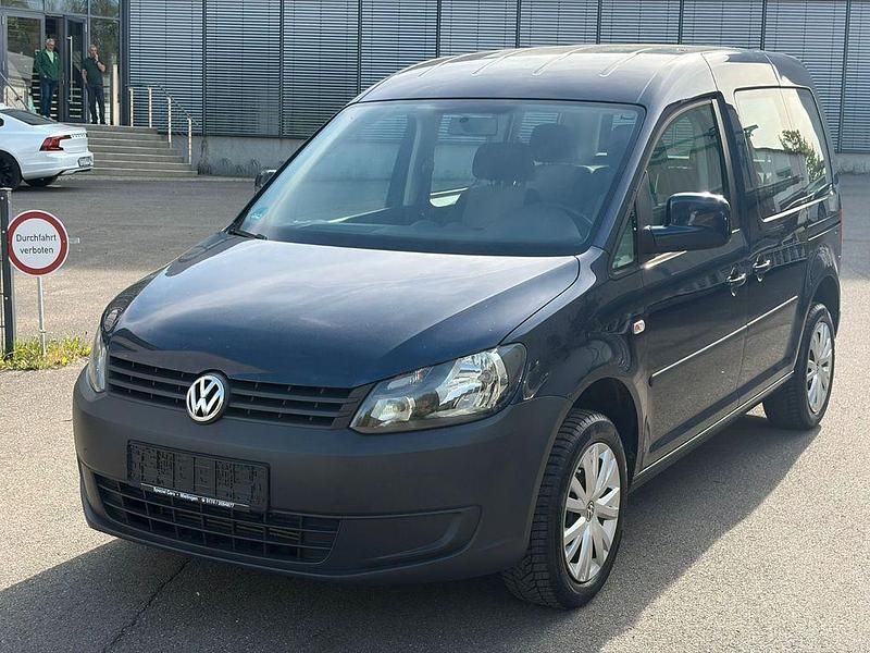 Usata VW Caddy 102 CV (75 kW) 2013 Blu Monovolume