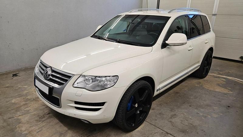 Weiß Gebraucht 2007 VW Touareg SUV | 17.500 € - Bild 1/4