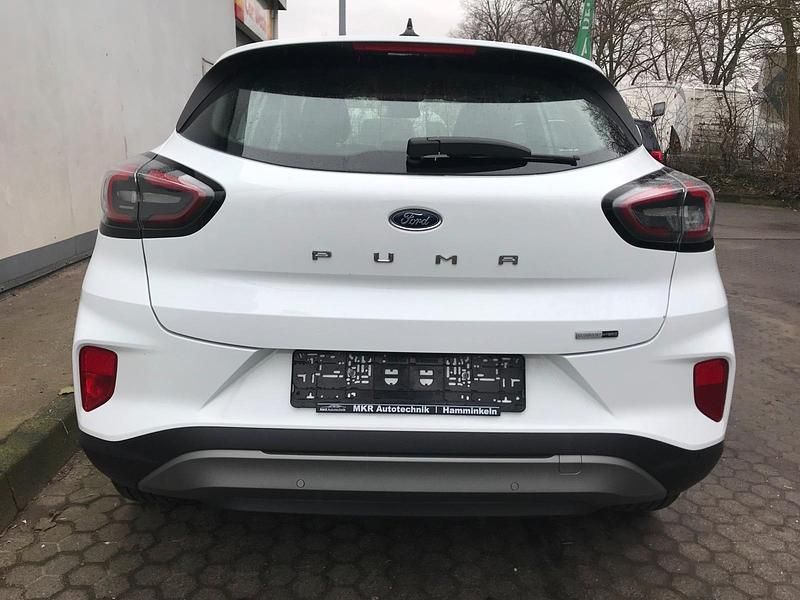 Gebraucht Ford Puma Titanium 125 PS (91 kW) 2021 Weiß SUV