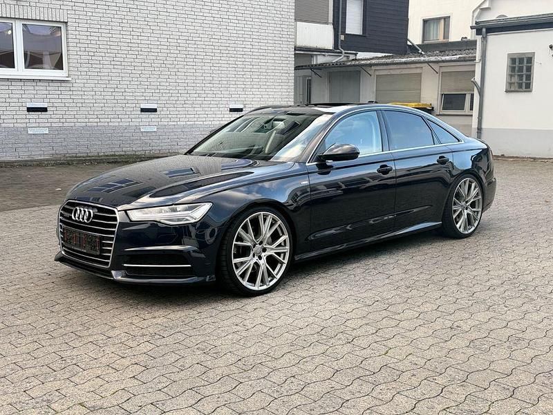 Blau Gebraucht 2015 Audi A6 Sport Limousine | 19.900 € (Teuer) - Bild 1/4