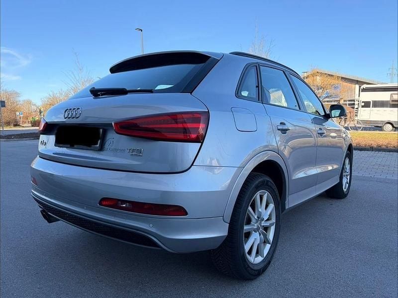 Gebraucht Audi Q3 S-line plus 170 PS (125 kW) 2015 Silber SUV