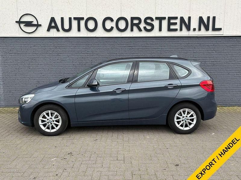 Gebraucht BMW 218 Active Tourer 136 PS (100 kW) 2015 Grau Van / Kleinbus