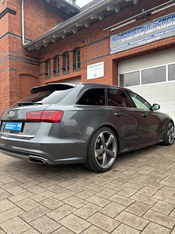 Gebraucht Audi A6 S-Line 218 PS (160 kW) 2015 Grau Kombi