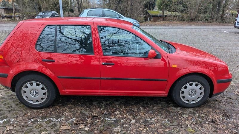Gebraucht VW Golf III Comfortline 101 PS (74 kW) 1998 Rot Kombi