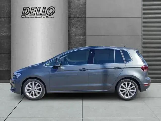 Gebraucht VW Golf VII Highline 150 PS (110 kW) 2020 Grau Van / Kleinbus