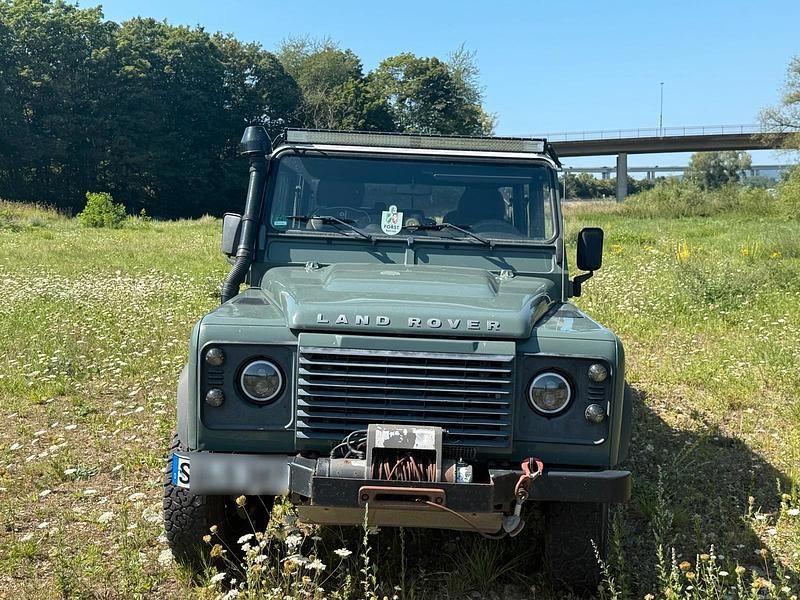 Grün Gebraucht 2006 Land Rover Defender SUV | 27.500 € - Bild 1/4