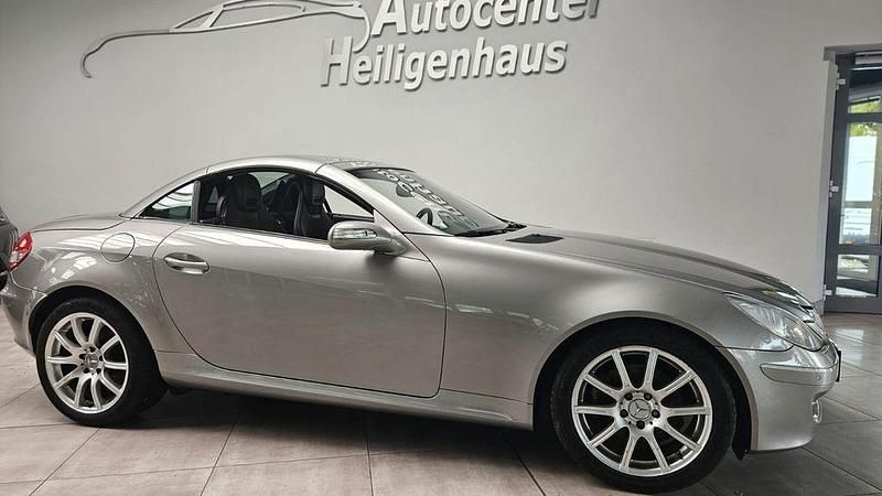 Gebraucht Mercedes SLK280 231 PS (169 kW) 2007 Silber Cabrio