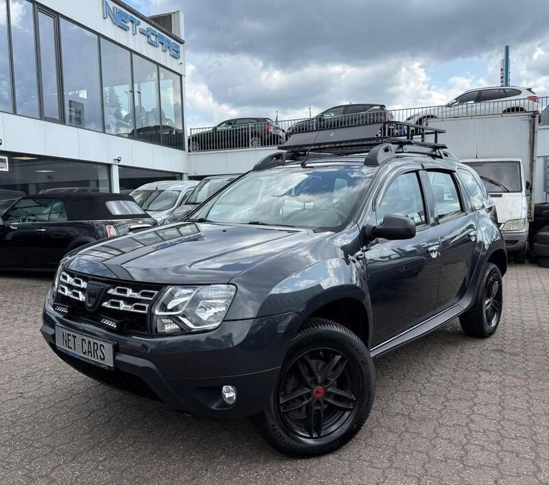 Grau Gebraucht 2015 Dacia Duster Lauréate SUV | 8.800 € (Fairer Preis) - Bild 1/3