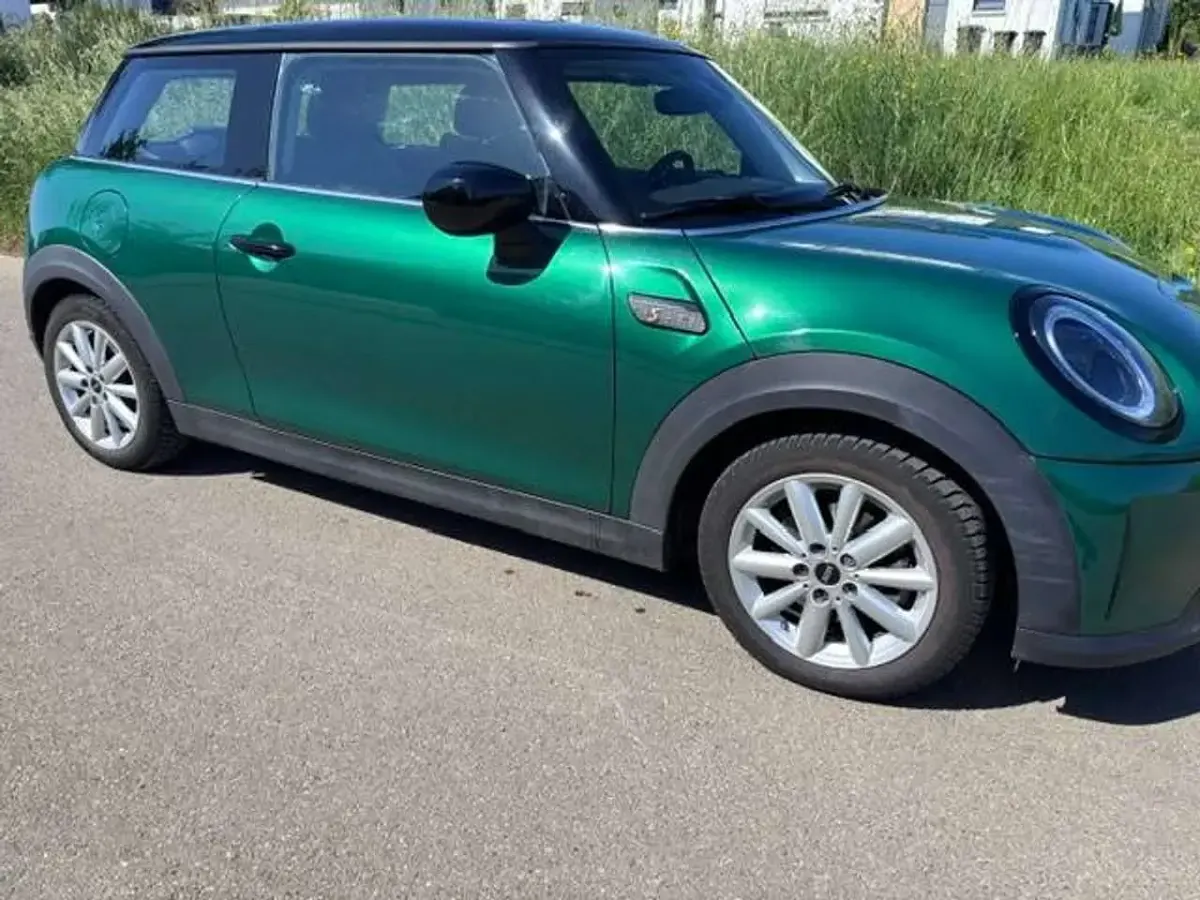 Gebraucht Mini Cooper SE Classic 135 kW (184 PS) 2022 Grün Kleinwagen