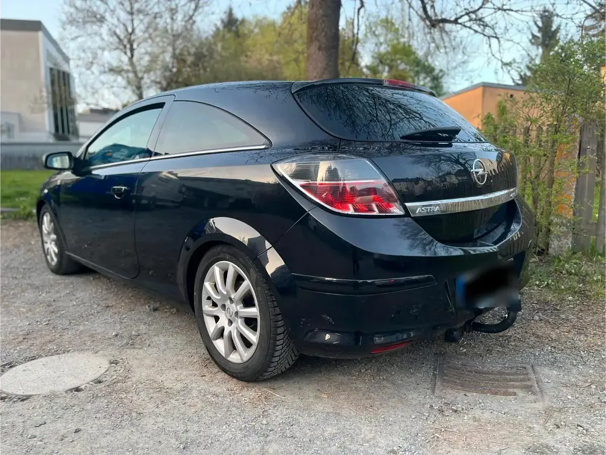 Occasion Opel Astra 2009 Noir Citadine