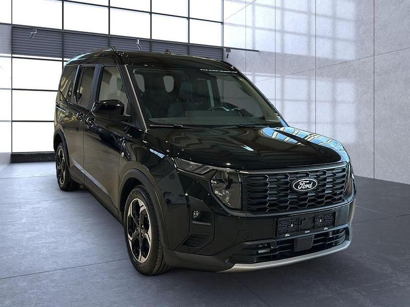 Gebraucht Ford Tourneo Courier 125 PS (91 kW) 2025 Obsidianschwarz Van / Kleinbus
