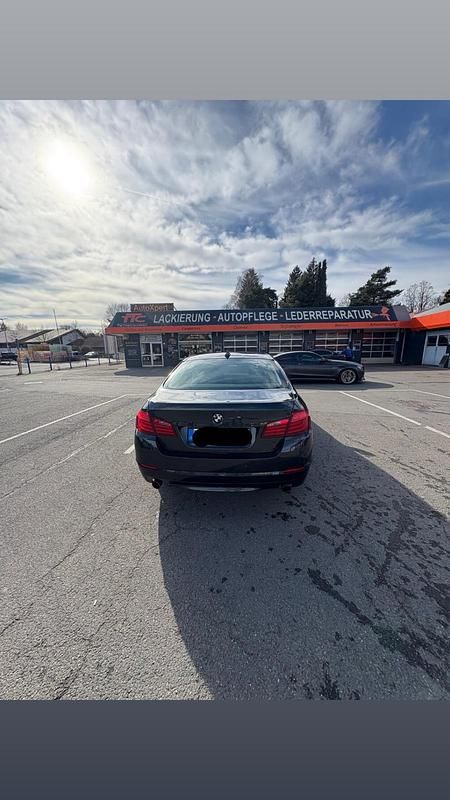 Gebraucht BMW 535 313 PS (230 kW) 2012 Grau Limousine