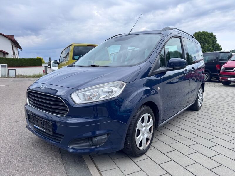 Blau Gebraucht 2015 Ford Tourneo Courier Trend Van / Kleinbus | 7.780 € (Fairer Preis) - Bild 1/4