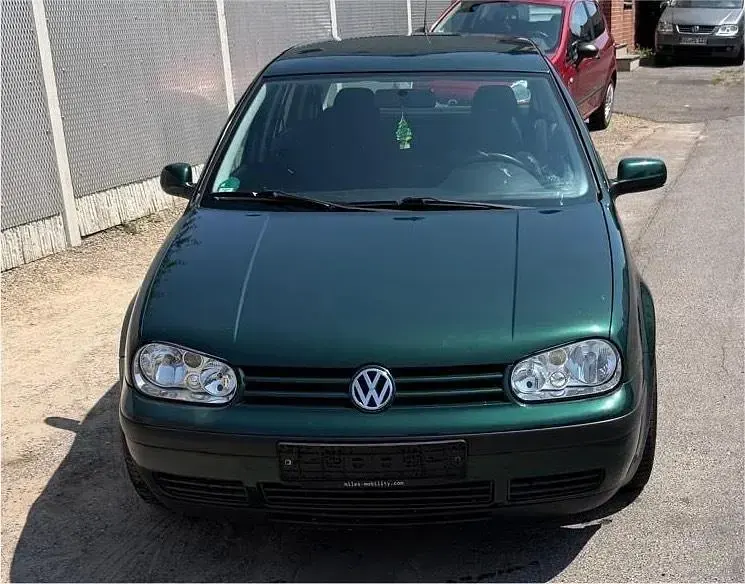Gebraucht VW Golf III 75 PS (55 kW) 1999 Grün Limousine