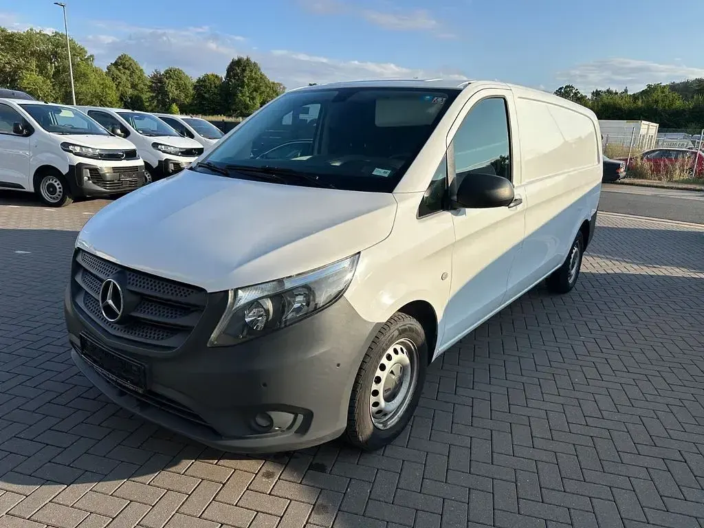 Gebraucht Mercedes Vito 136 PS (100 kW) 2019 Weiß Van