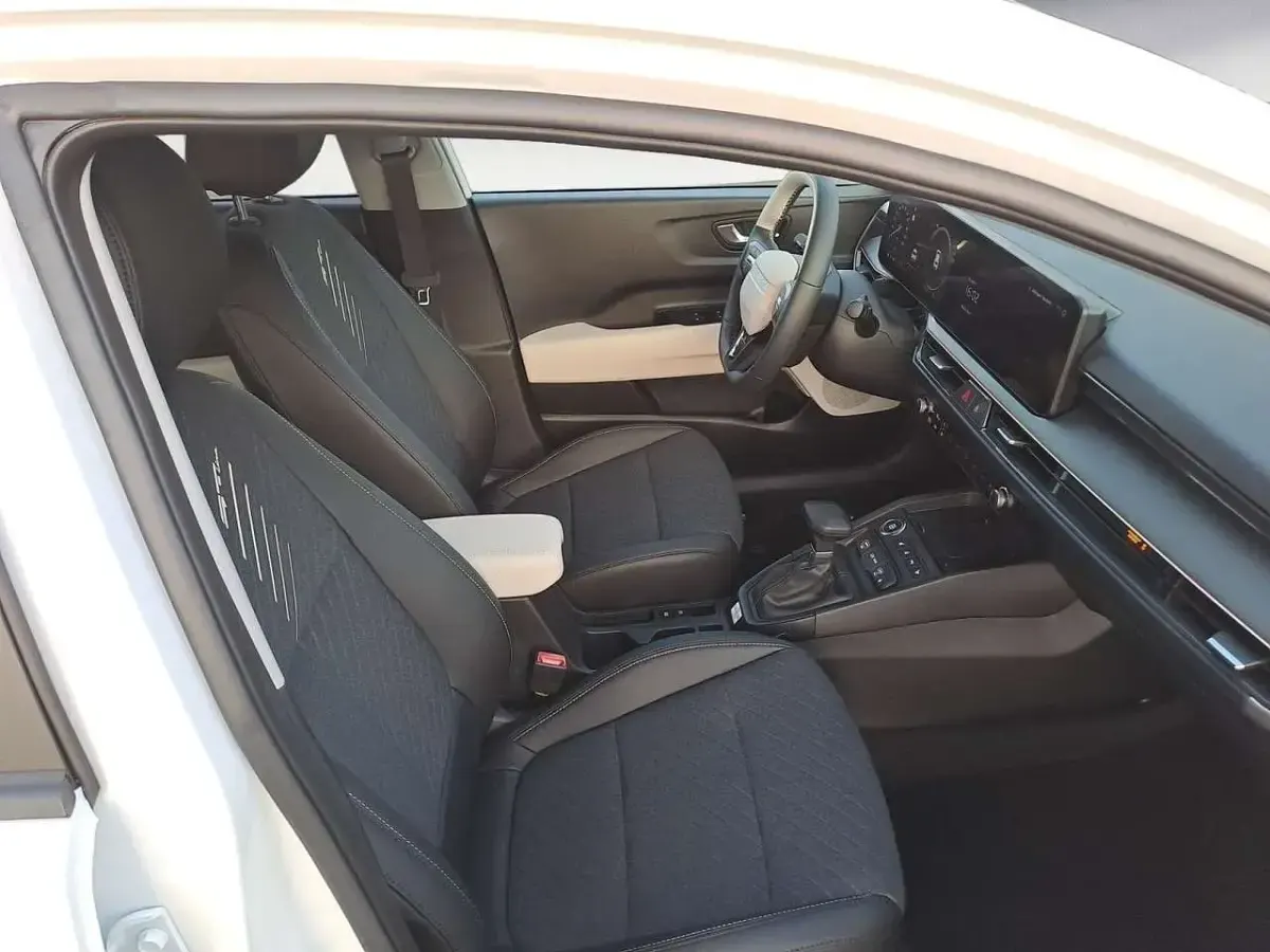 Gebraucht Kia Stonic GT-Line 116 PS (85 kW) 2026 Weiß SUV