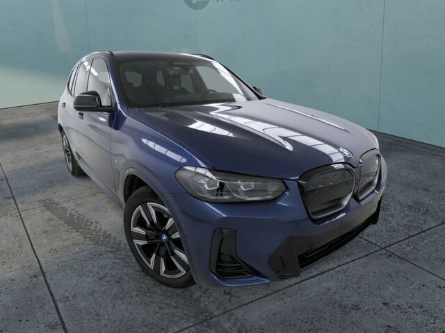 Blau Gebraucht 2023 BMW iX3 SUV | 50.850 € (Fairer Preis) - Bild 1/2