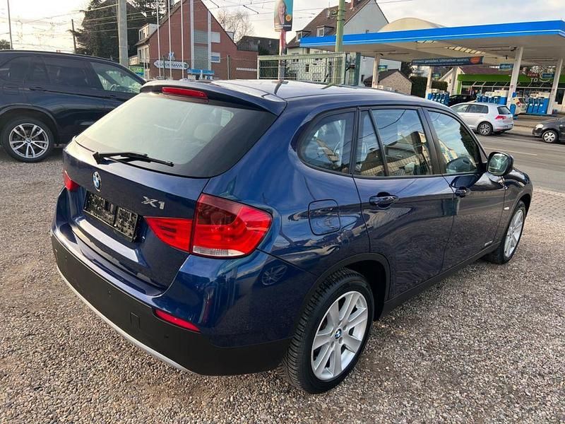 Gebraucht BMW X1 Sport Line 143 PS (105 kW) 2011 Blau SUV
