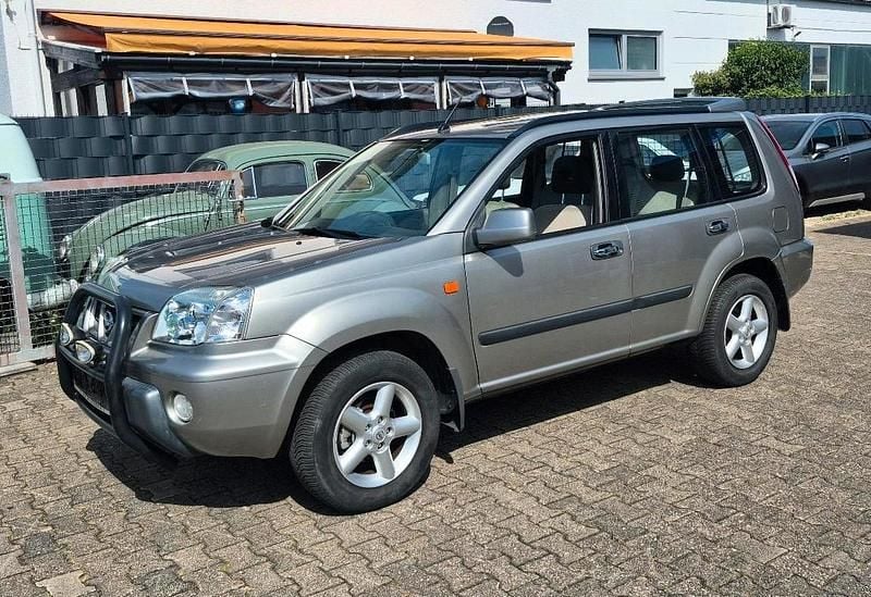 Gold Gebraucht 2002 Nissan X-Trail SUV | 2.999 € (Superpreis) - Bild 1/4