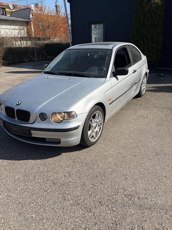 Gebraucht BMW 316 116 PS (85 kW) 2002 Silber Limousine