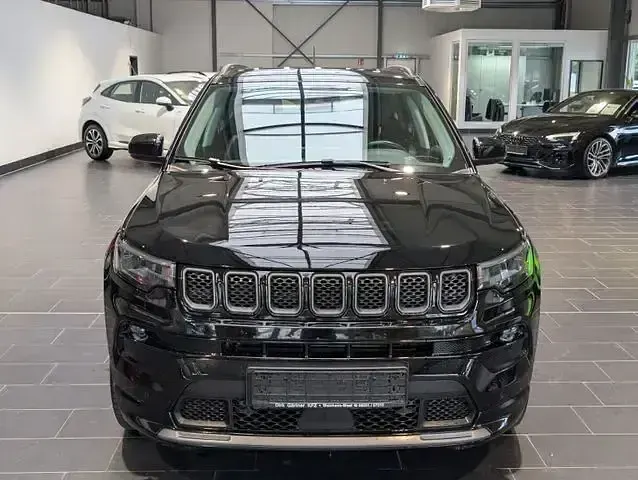 Occasion Jeep Compass 179 ch (131 kW) 2022 Noir SUV