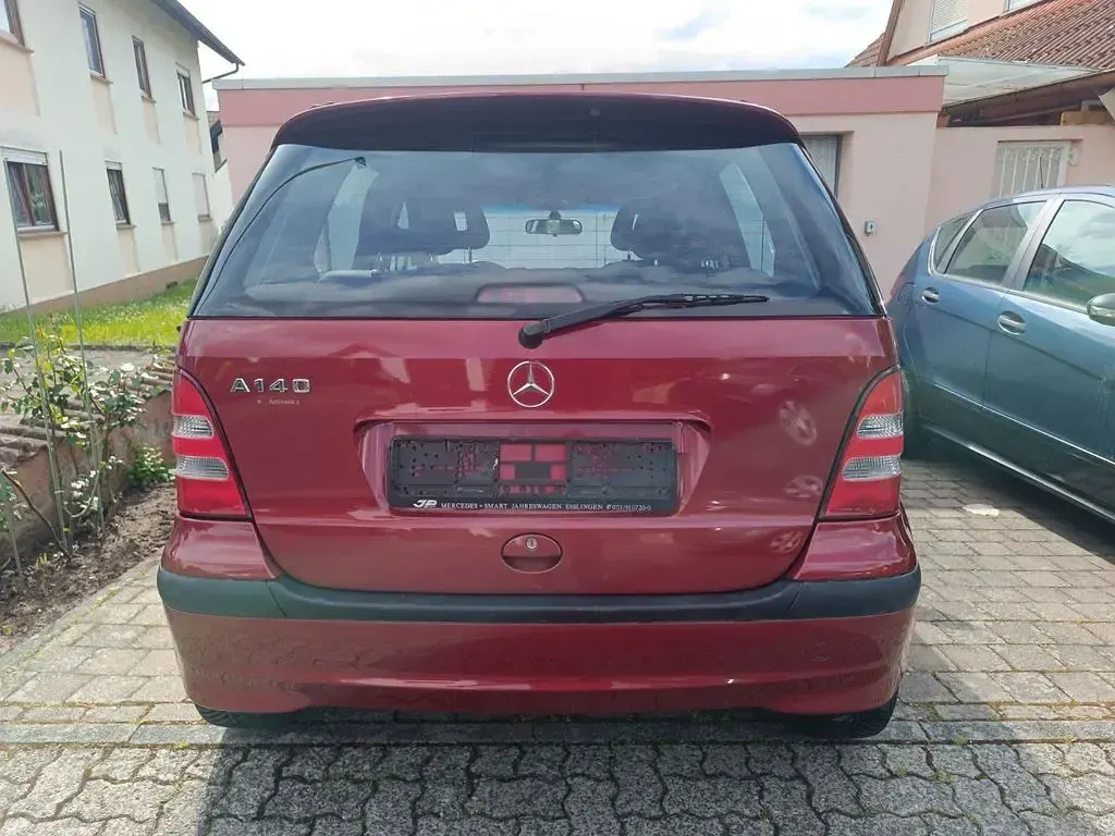 Gebraucht Mercedes A160 102 PS (75 kW) 2002 Rot Van / Kleinbus
