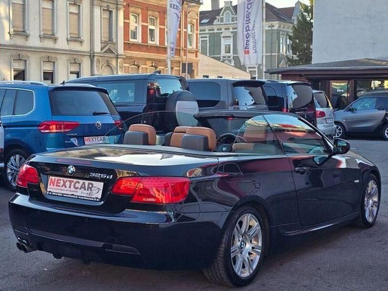 Gebraucht BMW 325 Exclusive 204 PS (150 kW) 2013 Andere