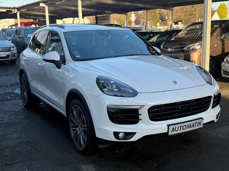 Gebraucht Porsche Cayenne 262 PS (192 kW) 2015 Weiß SUV