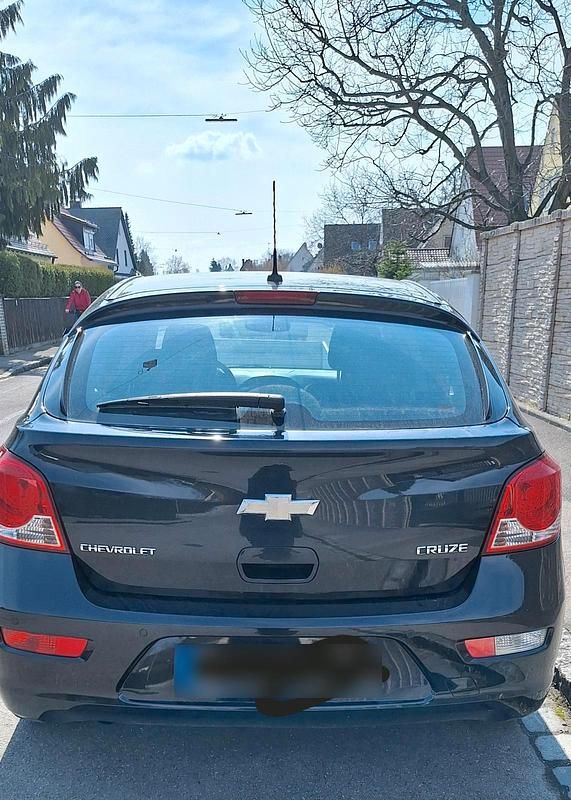 Gebraucht Chevrolet Cruze LTZ 163 PS (119 kW) 2014 Schwarz Limousine