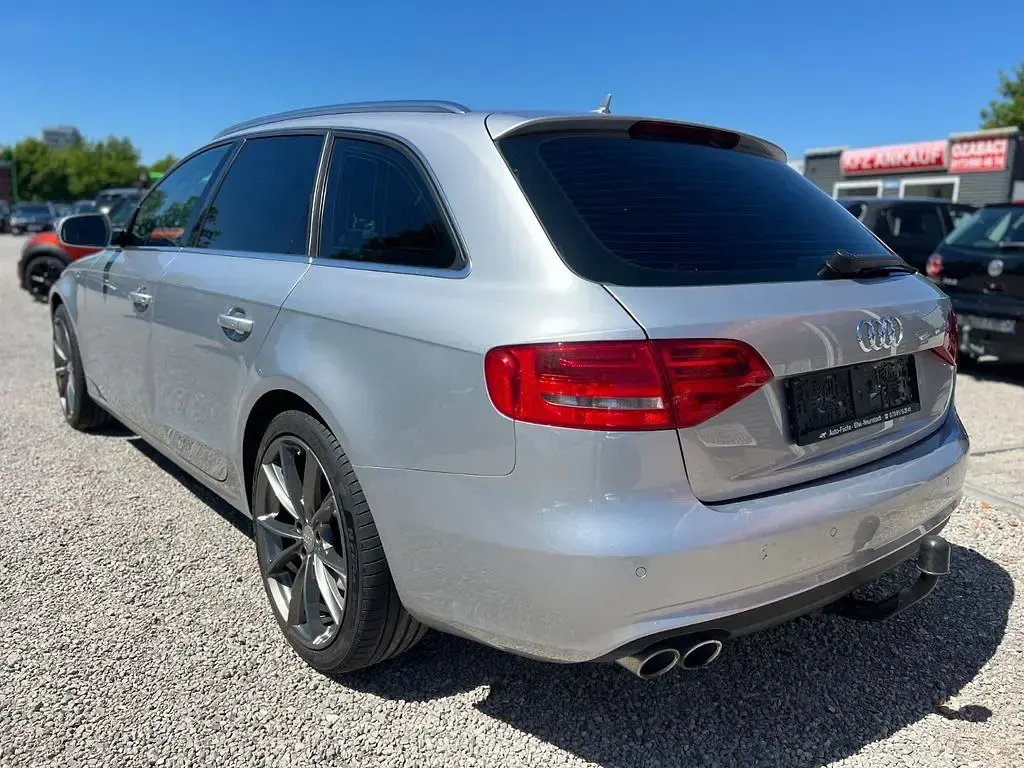 Gebraucht Audi A4 Ambiente 177 PS (130 kW) 2015 Silber Kombi