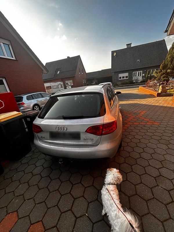 Gebraucht Audi A4 143 PS (105 kW) 2010 Grau Kombi