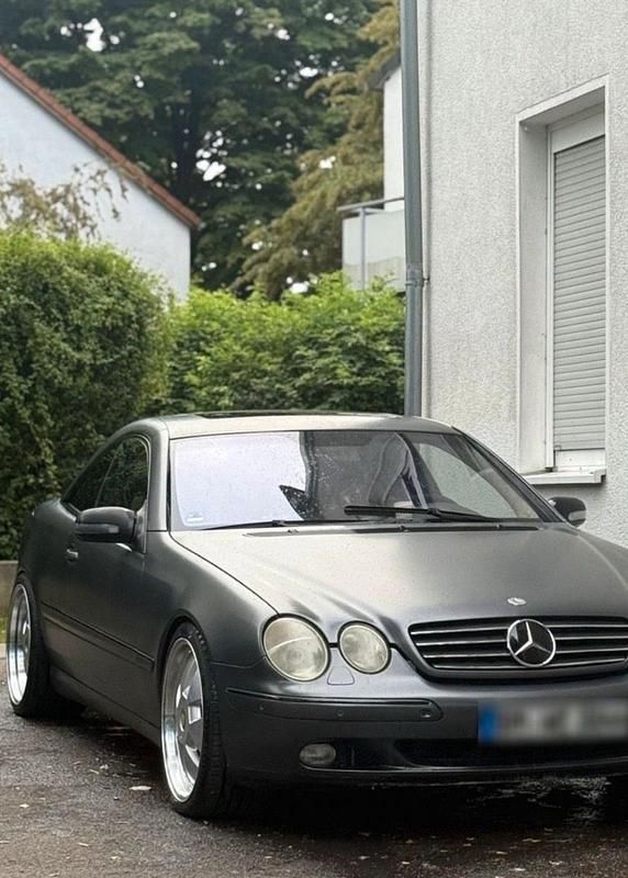 Grau Gebraucht 1999 Mercedes CL500 Coupé | 9.500 € - Bild 1/4