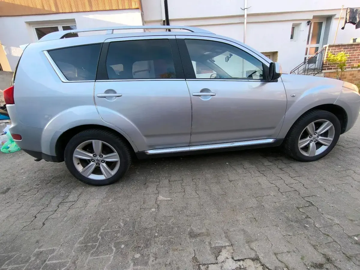 Gebraucht Peugeot 4007 Sport 156 PS (114 kW) 2007 Silber SUV