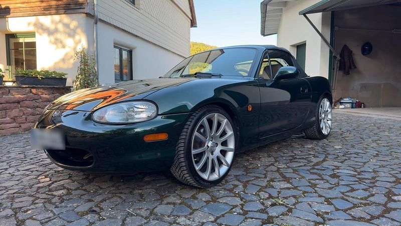 Usata Mazda MX5 140 CV (102 kW) 2000 Verde Cabrio