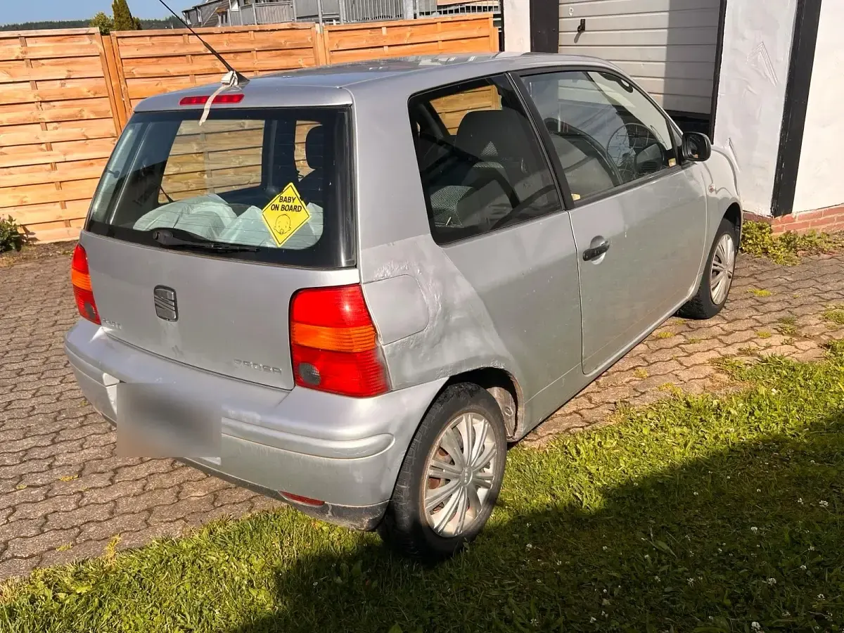 Gebraucht Seat Arosa 50 PS (36 kW) 2004 Grau Kleinwagen