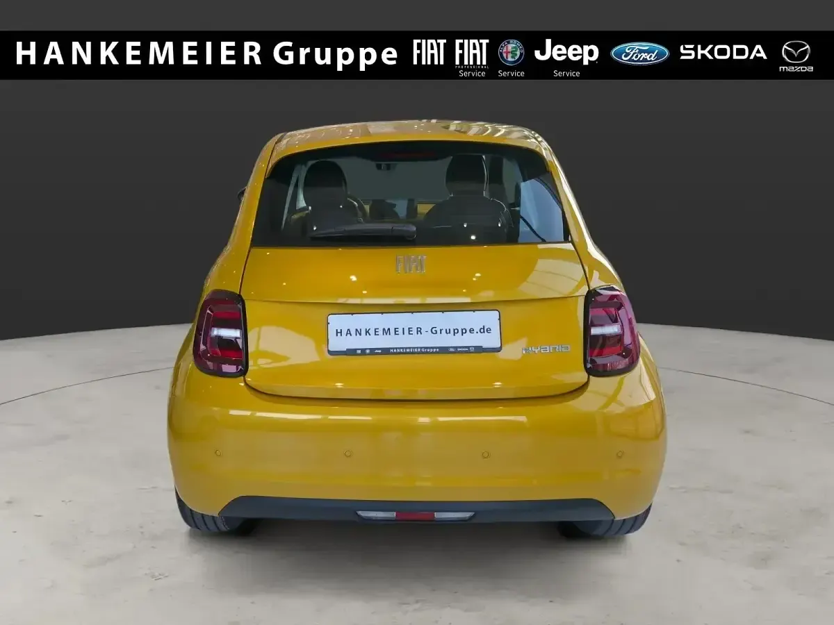 Neu Fiat 500 48 PS (35 kW) 2026 Gelb Kleinwagen