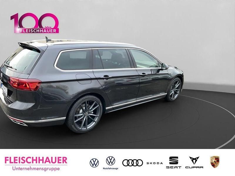 Gebraucht VW Passat Business 200 PS (147 kW) 2024 Grau Kombi