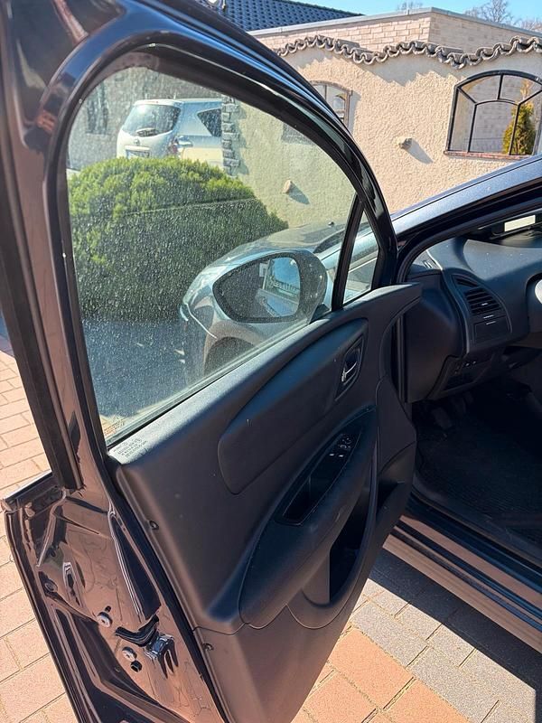 Gebraucht Citroën C4 88 PS (64 kW) 2010 Blau Limousine