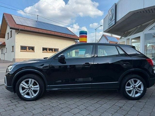 Gebraucht Audi Q2 150 PS (110 kW) 2023 Schwarz SUV