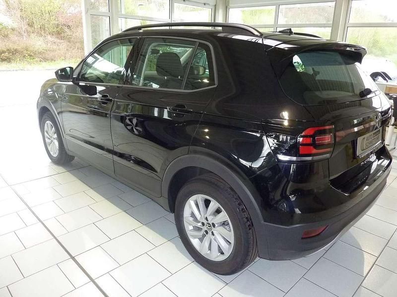 Gebraucht VW T-Cross Life 110 PS (80 kW) 2024 Deep black perleffekt SUV