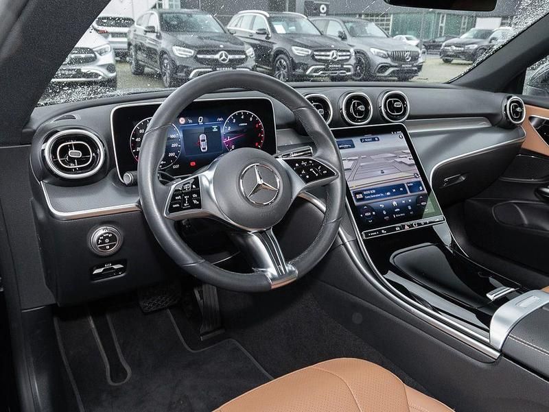 Gebraucht Mercedes 180 170 PS (125 kW) 2025 Unilack schwarz Limousine