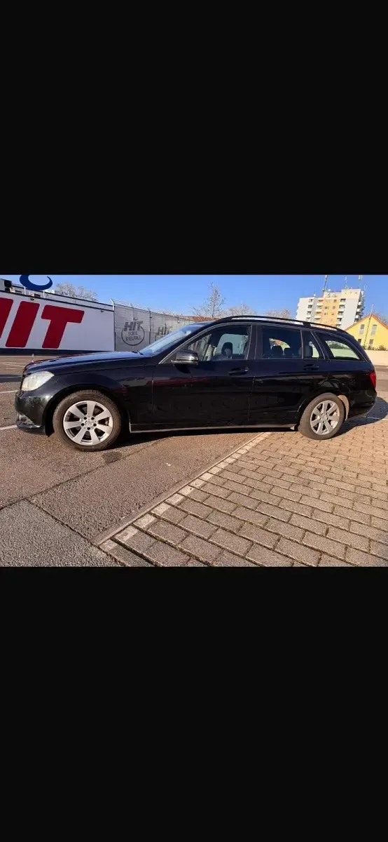 Gebraucht Mercedes C220 170 PS (125 kW) 2013 Schwarz Kombi
