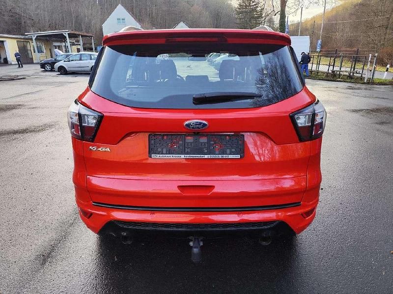 Gebraucht Ford Kuga ST-Line 150 PS (110 kW) 2018 Racerot SUV