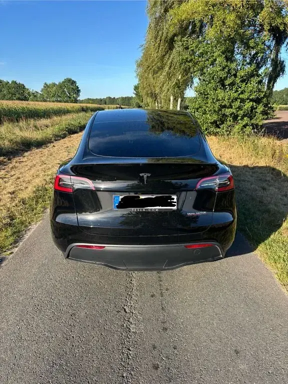 Gebraucht Tesla Model Y Performance 369 kW (503 PS) 2024 Schwarz SUV